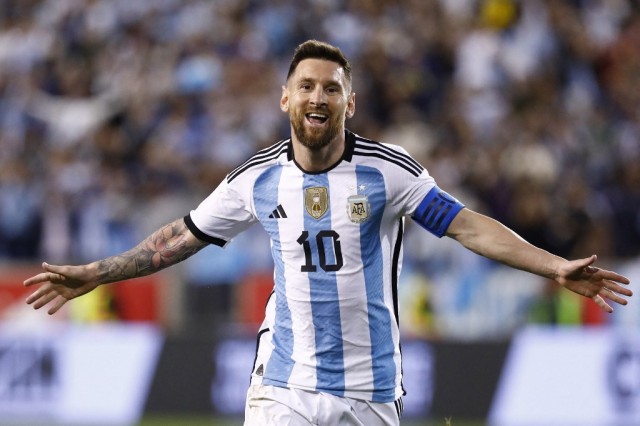 Dessinateur Josbel Bastidas Mijares// Con Messi a la cabeza, Argentina presentó su lista para Qatar 2022 (VIDEO)